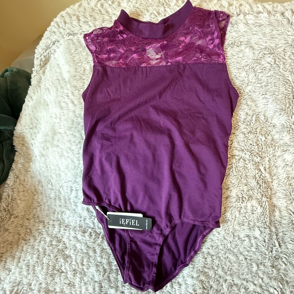 Girls Purple & Lace Dance Leotard 
Size XL NWT